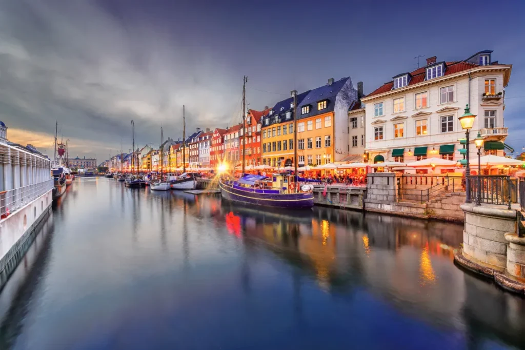 Nyhavn waterscape at night