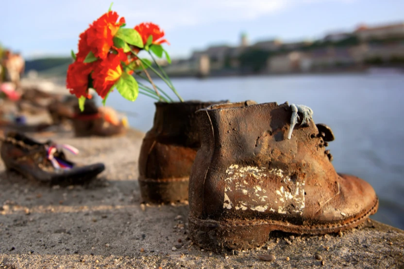 Shoes on the Danube sculpture