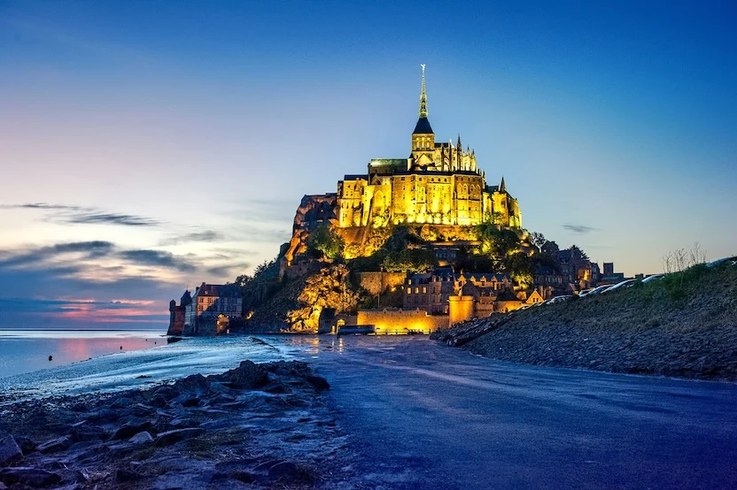 Mont Saint-Michel at night 