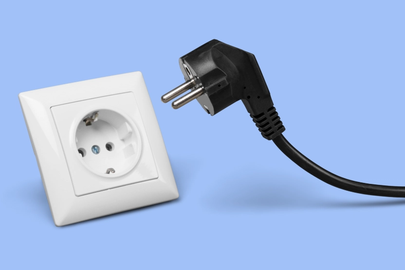 A Spanish plug and socket